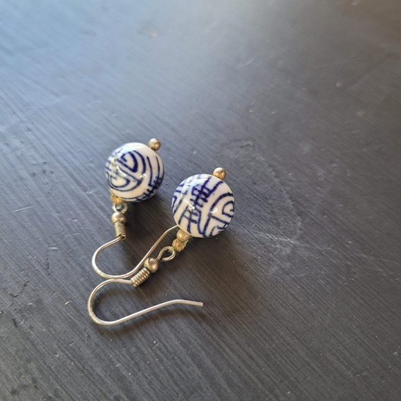 White and Blue Porcelain Chinese Character Beaded Dangle Earrings - Picture 4 of 7